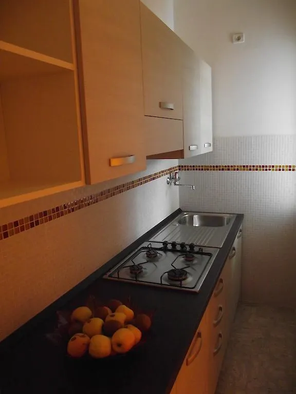 פייטרה ליגורה Il Borgo Degli Ulivi Resort 3*, פייטרה ליגורה