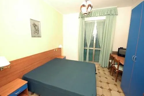 מלון דירות פייטרה ליגורה Il Borgo Degli Ulivi Resort