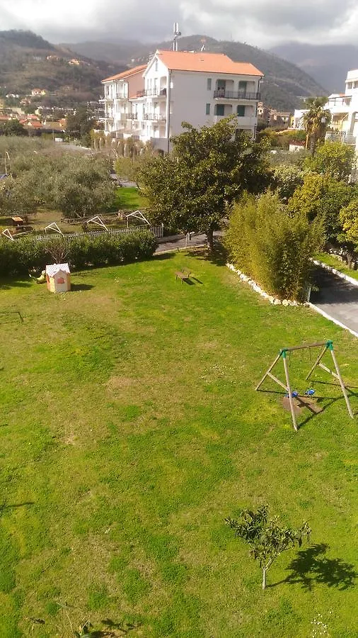 Il Borgo Degli Ulivi Resort Pietra Ligure İtalya