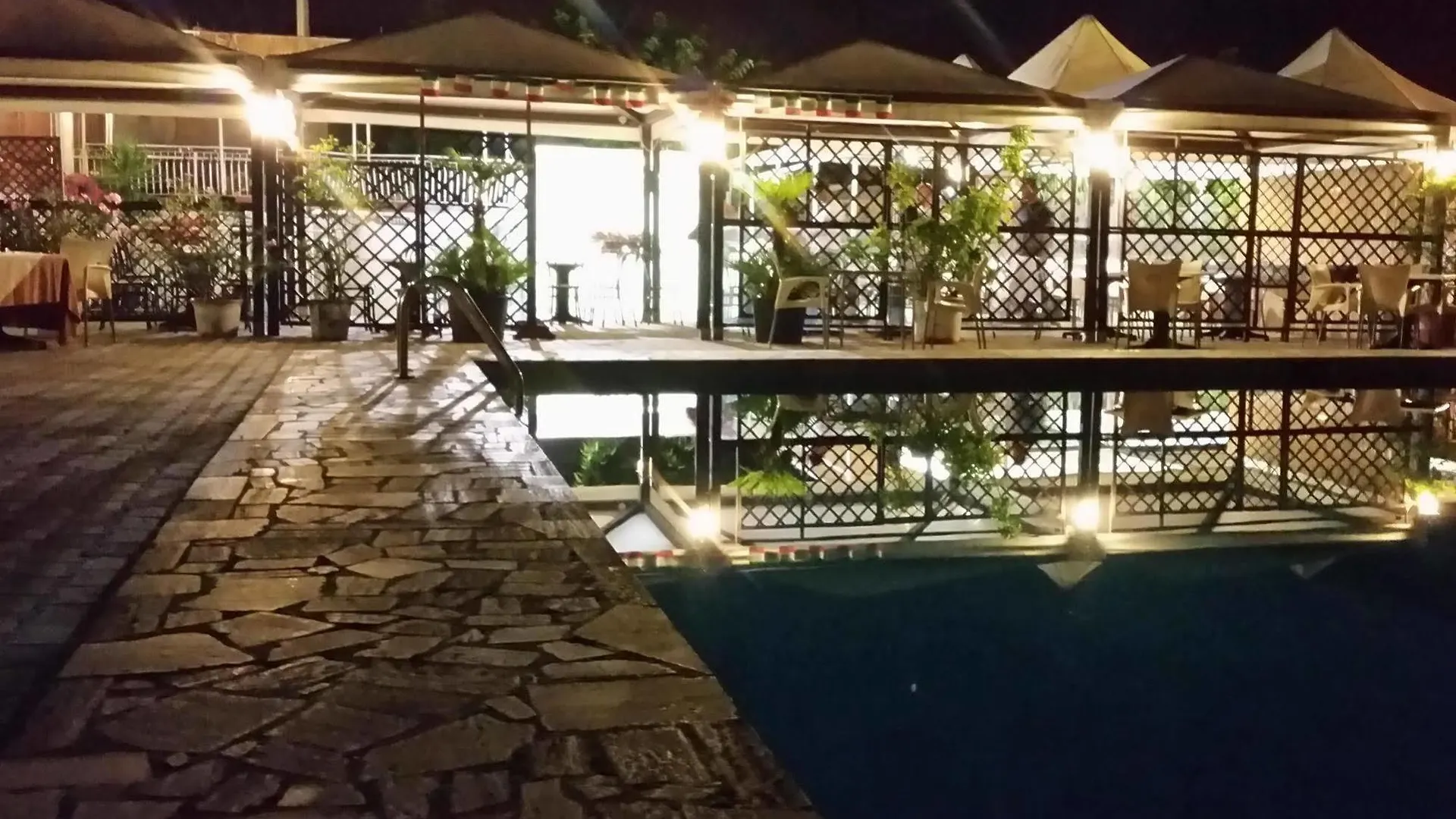 Apart Otel Il Borgo Degli Ulivi Resort Pietra Ligure