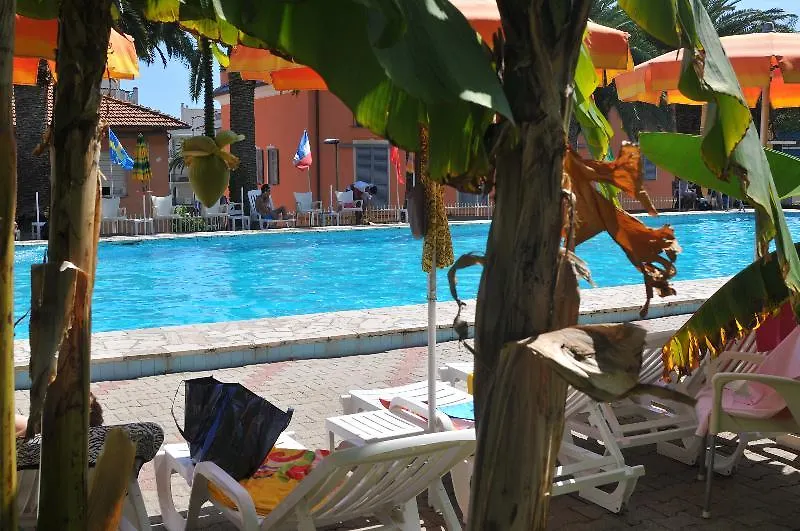 פייטרה ליגורה Il Borgo Degli Ulivi Resort